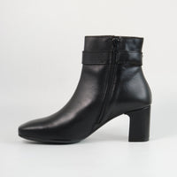 セットバックショートブーツ