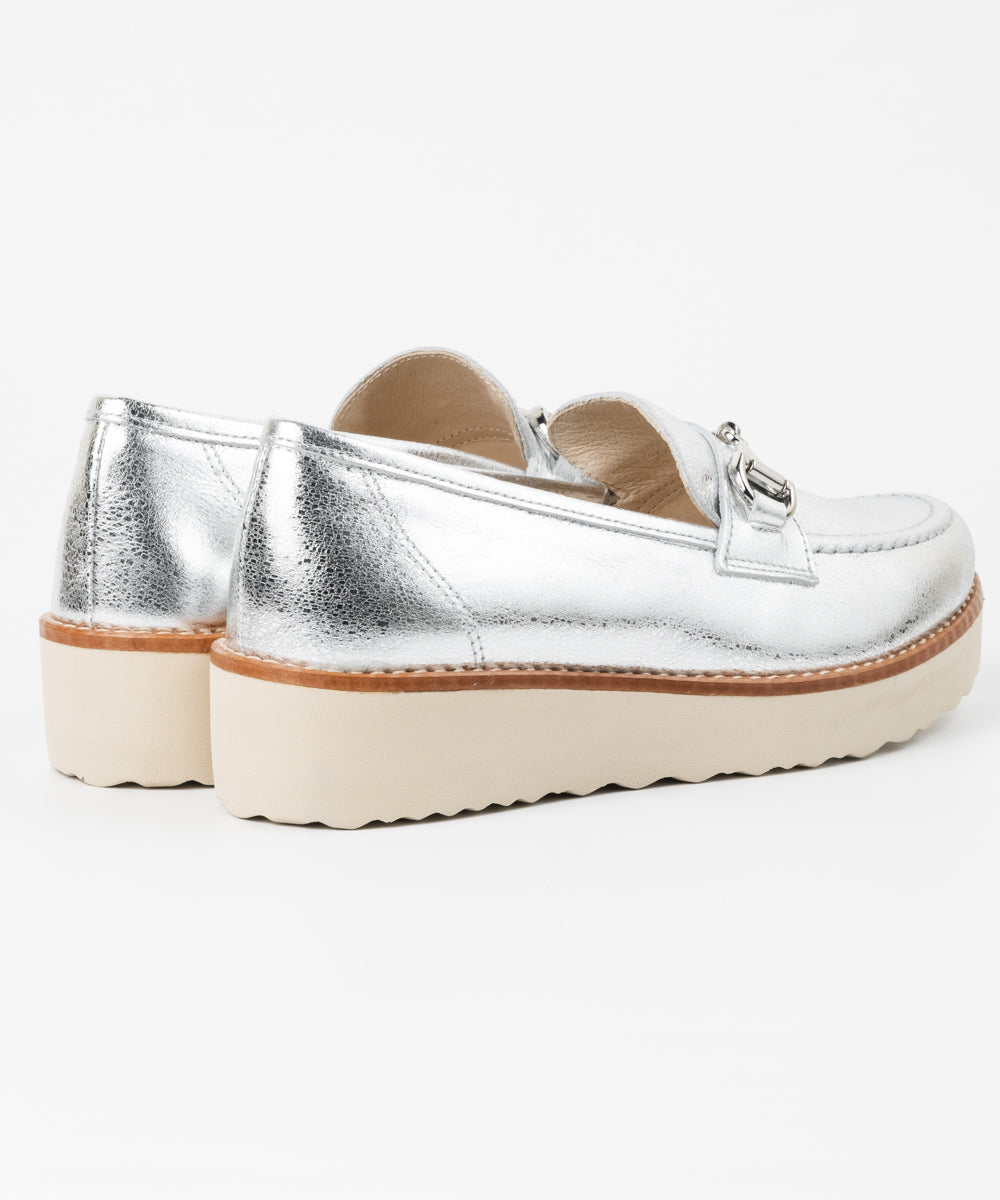 厚底ビットローファー