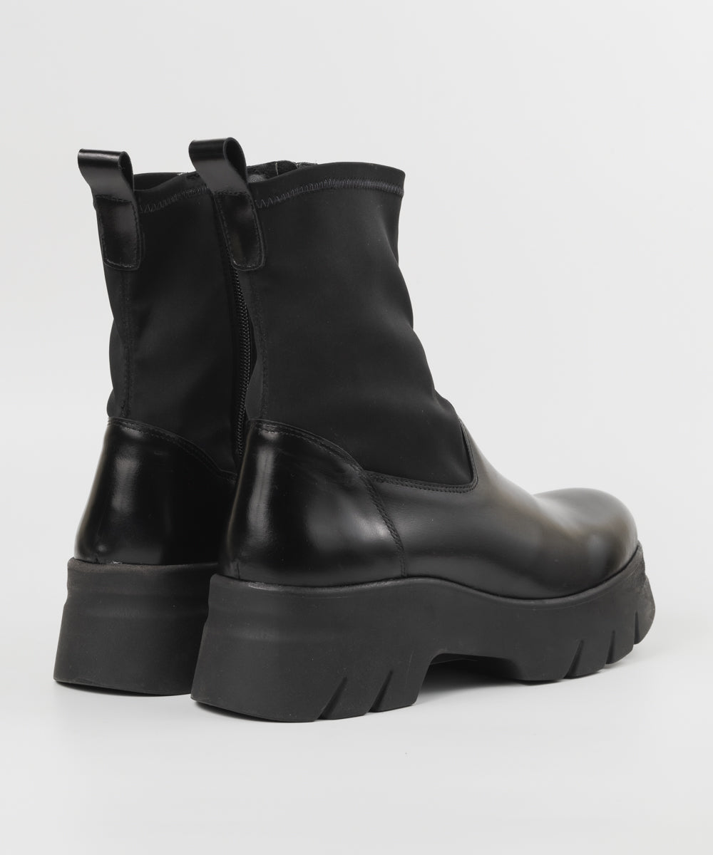 厚底ストレッチミドルブーツ