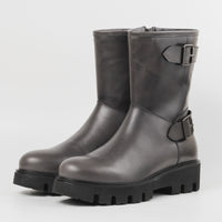 エンジニアミドルブーツ