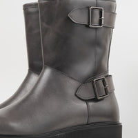 エンジニアミドルブーツ