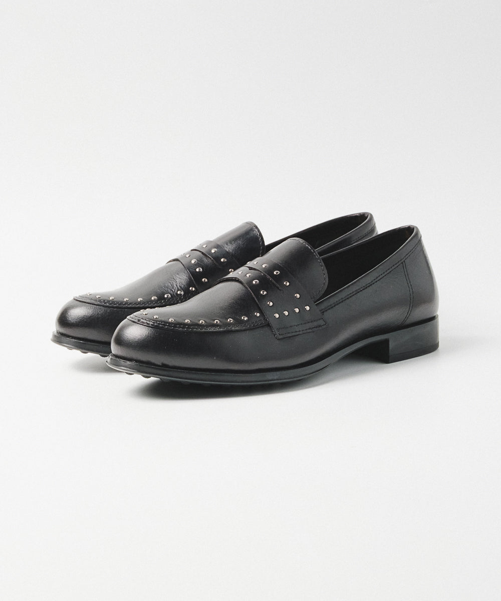 スタッズローファー