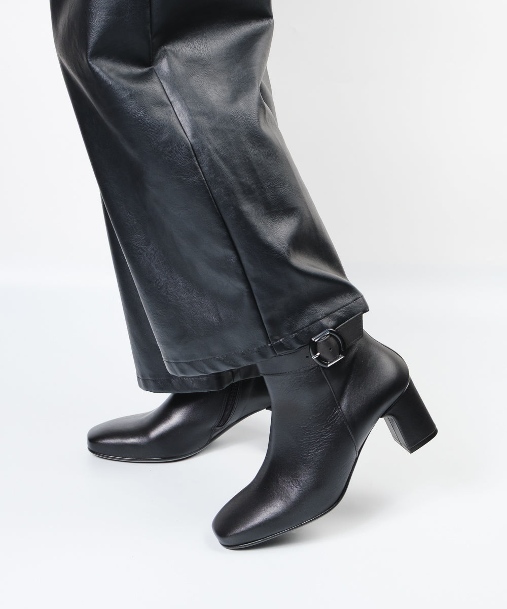 セットバックショートブーツ