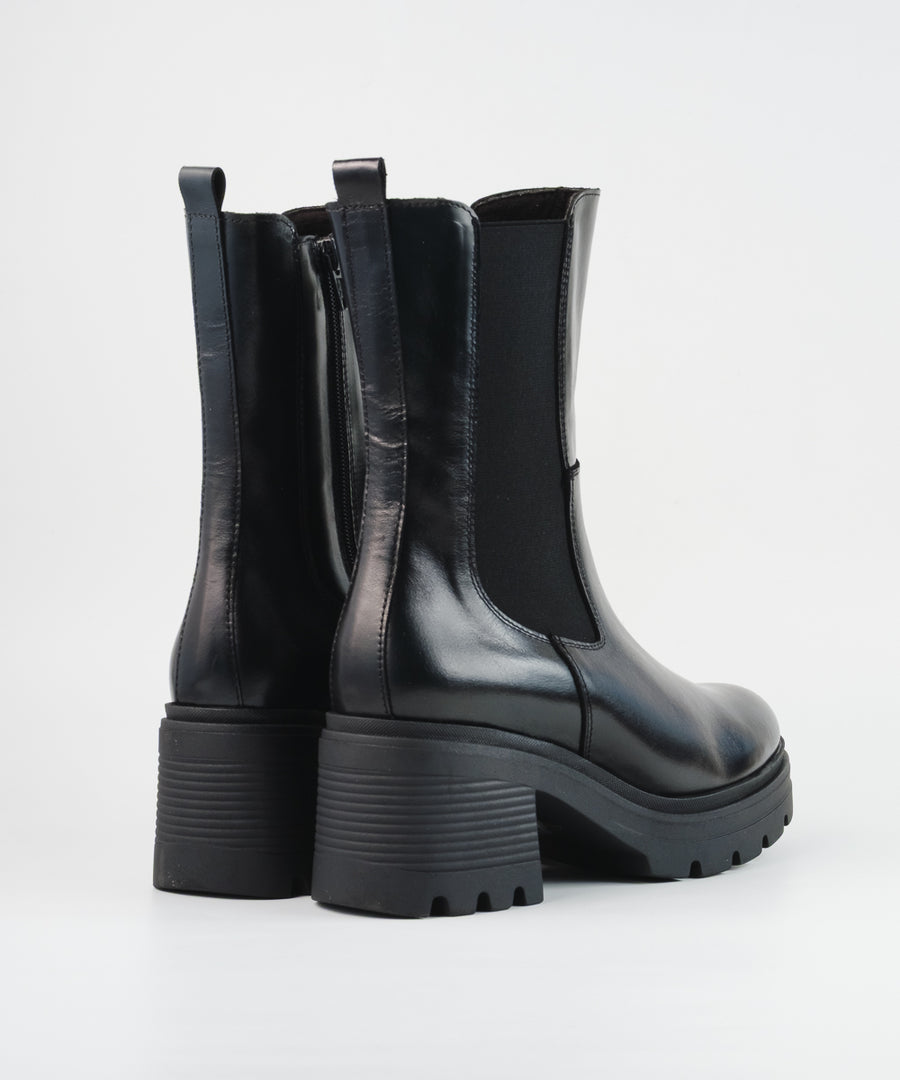 ミドルサイドゴアブーツ