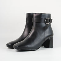 セットバックショートブーツ