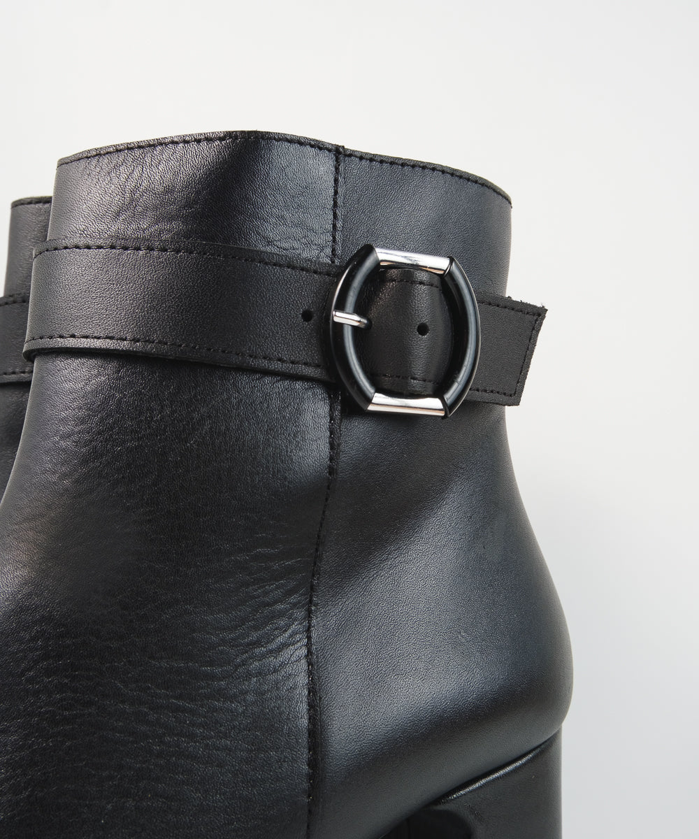 セットバックショートブーツ